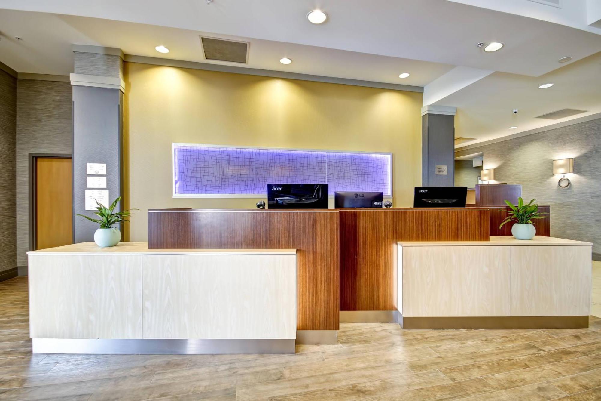 Fairfield Inn & Suites By Marriott Guelph Exterior photo